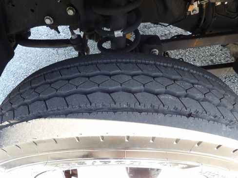 Used 2021 RAM 5500 Tradesman w/ Chrome Appearance Group RWD image 55