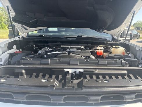 Certified 2023 Chevrolet Silverado 2500 Custom w/ Custom Value Package image 27