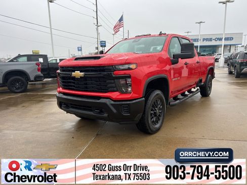 Used 2024 Chevrolet Silverado 3500 W/T image 1