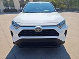 Used 2019 Toyota RAV4 LE image 2
