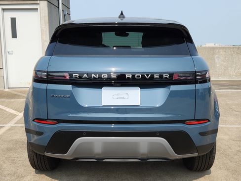 New 2026 Land Rover Range Rover Evoque S image 7