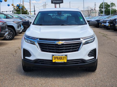 Used 2022 Chevrolet Equinox LS AWD/4WD image 5