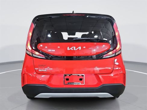 Used 2024 Kia Soul LX w/ Option Group 015 image 4