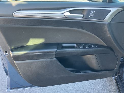 Certified 2019 Ford Fusion SE image 14