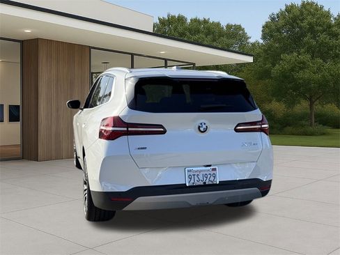Used 2025 BMW X3 xDrive30i w/ Convenience Package image 11