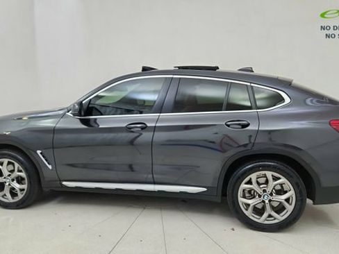 Used 2025 BMW X4 xDrive30i AWD/4WD image 4