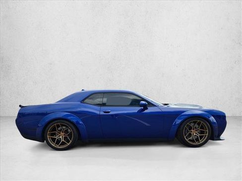 Used 2020 Dodge Challenger R/T Scat Pack RWD image 4