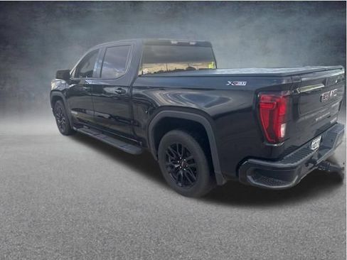 Used 2021 GMC Sierra 1500 Elevation w/ X31 Off-Road Package AWD/4WD image 4