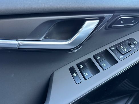New 2026 Kia Niro Wave FWD image 11