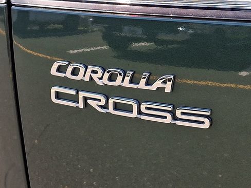Used 2023 Toyota Corolla Cross LE w/ Moonroof Package AWD/4WD image 30