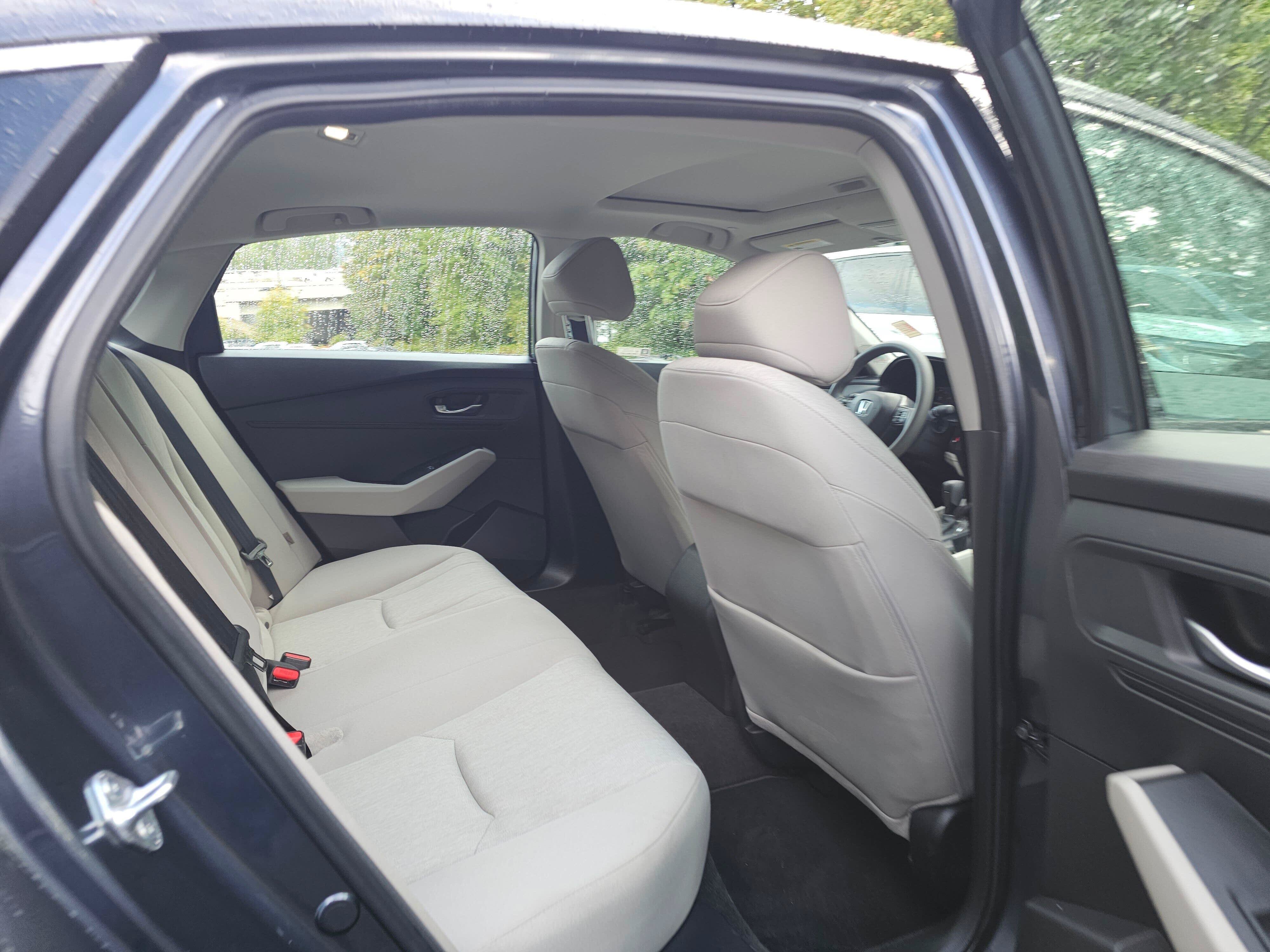 Used 2023 Honda Accord EX image 13