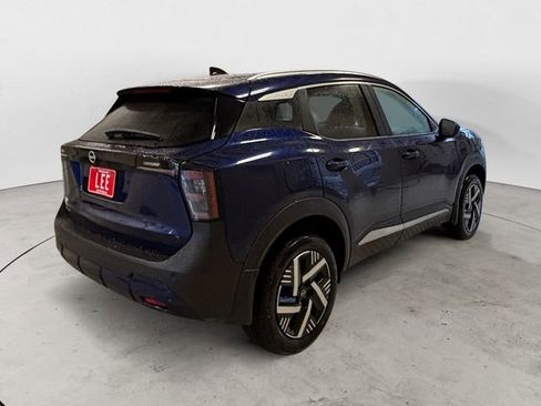 New 2026 Nissan Kicks SV image 5