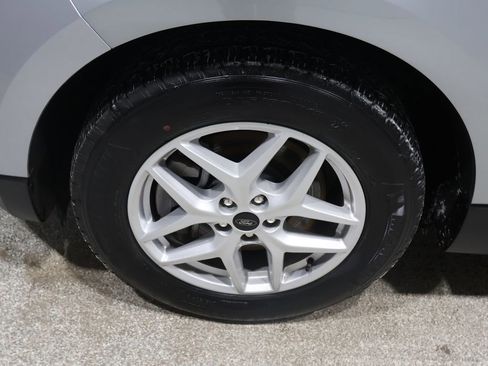 Used 2023 Ford Edge SEL w/ Convenience Package image 8