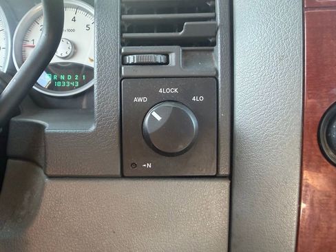 Used 2006 Dodge Durango SLT AWD/4WD image 17