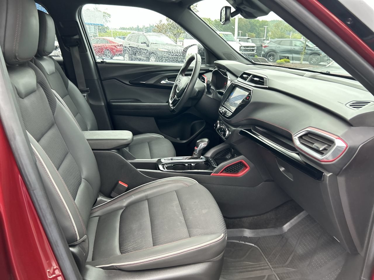 Used 2023 Chevrolet TrailBlazer RS AWD/4WD image 13