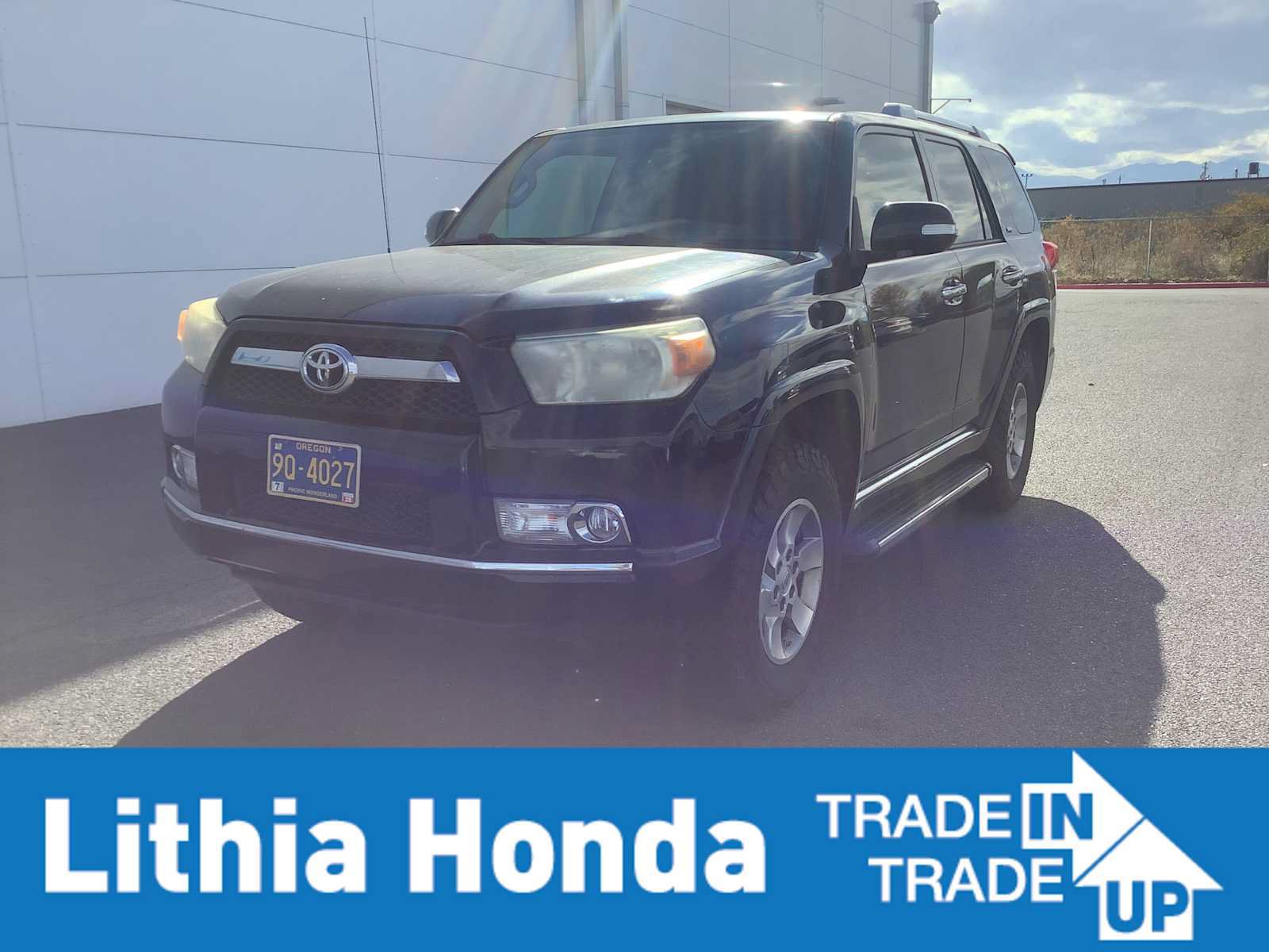 Used 2012 Toyota 4Runner SR5 w/ Convenience Pkg AWD/4WD image 1