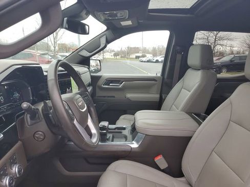 Certified 2023 GMC Sierra 1500 SLT w/ SLT Premium Package image 17