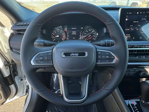 New 2026 Jeep Compass Trailhawk image 18