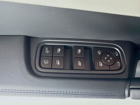 New 2026 Porsche Cayenne E-Hybrid image 7