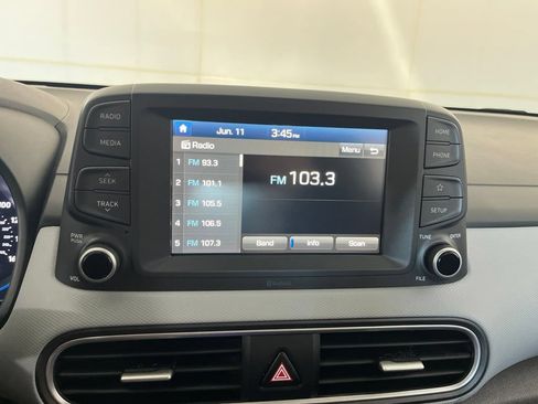 Used 2021 Hyundai Kona SE FWD image 64