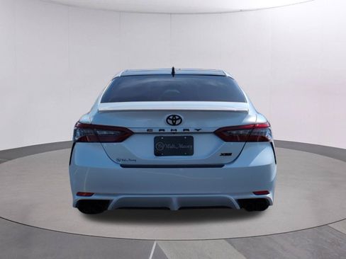 Used 2023 Toyota Camry XSE FWD image 4