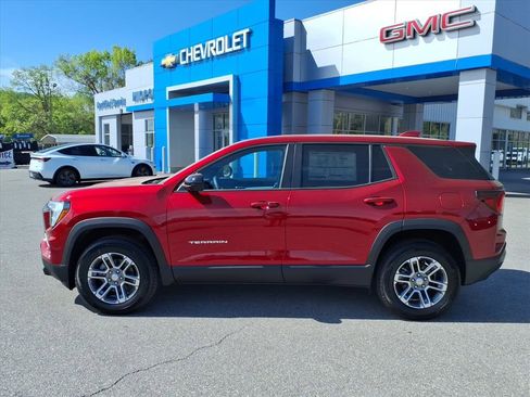 New 2026 GMC Terrain Elevation w/ Technology Package II image 3