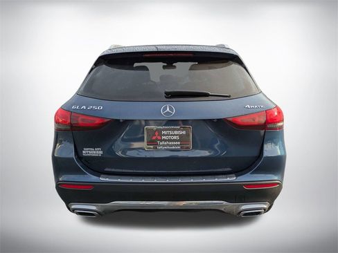 Used 2021 Mercedes-Benz GLA 250 4MATIC image 4
