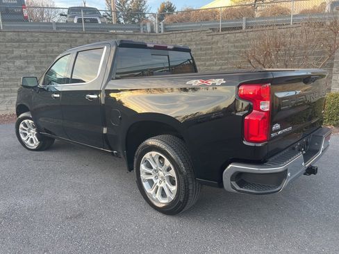 Used 2024 Chevrolet Silverado 1500 LTZ w/ LTZ Premium Package image 36