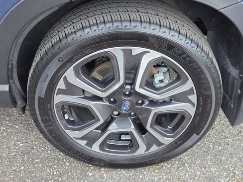 Used 2023 Subaru Ascent Touring AWD/4WD image 44