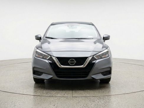Used 2025 Nissan Versa SV FWD image 2