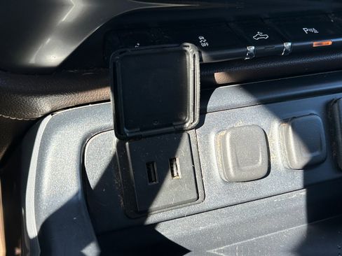 Used 2016 Chevrolet Silverado 1500 LTZ Z71 w/ LTZ Plus Package image 18