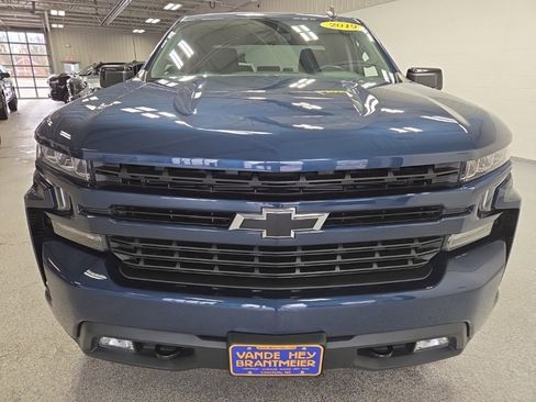 Used 2019 Chevrolet Silverado 1500 RST w/ All-Star Edition image 2