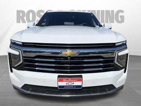 Used 2025 Chevrolet Tahoe LT AWD/4WD image 2