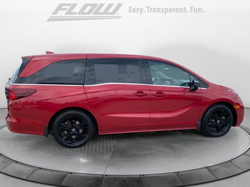 Used 2023 Honda Odyssey Sport image 10