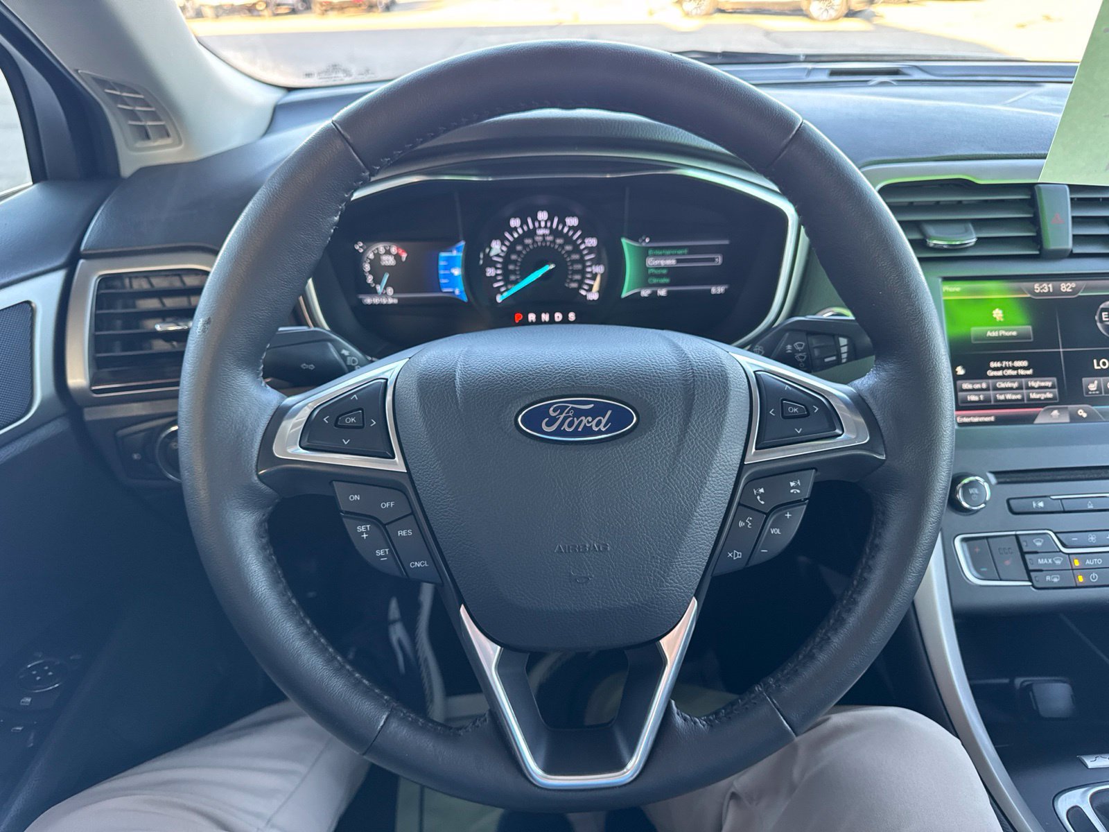 Used 2016 Ford Fusion SE w/ Equipment Group 202A FWD image 24