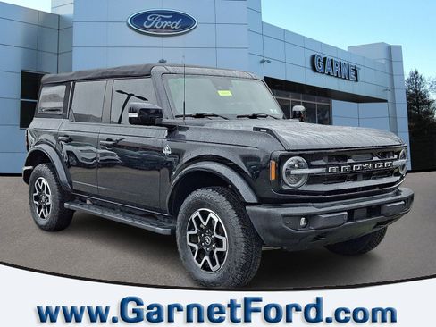 Certified 2022 Ford Bronco Outer Banks AWD/4WD image 1