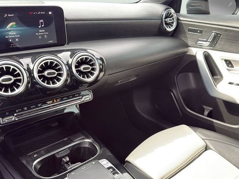 Used 2019 Mercedes-Benz A 220 4MATIC image 20