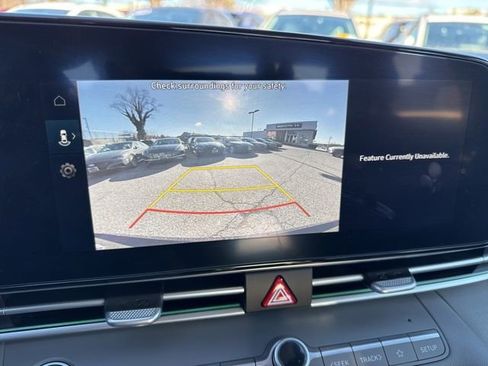 Certified 2025 Hyundai Elantra SEL w/ Cargo Package image 16