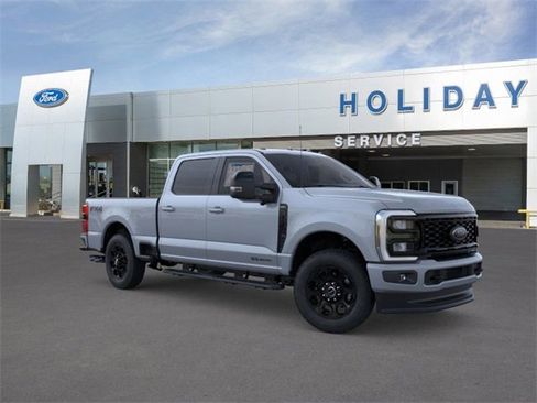 New 2026 Ford F250 Lariat w/ Black Appearance Package image 7