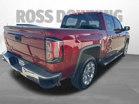 Used 2018 GMC Sierra 1500 SLT w/ SLT Premium Package image 4