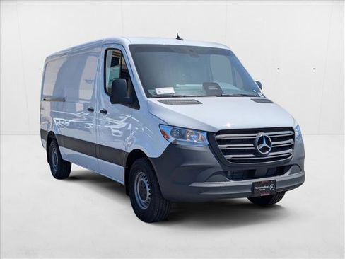 New 2025 Mercedes-Benz Sprinter 2500 image 5
