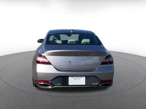 Used 2025 Genesis G70 2.5T image 12