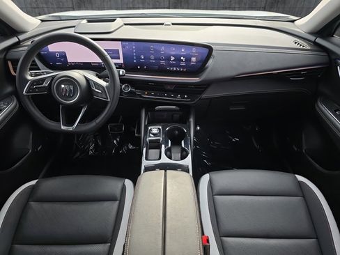 Used 2024 Buick Envision Sport Touring image 9