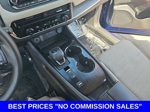 Used 2023 Nissan Rogue SV FWD image 22