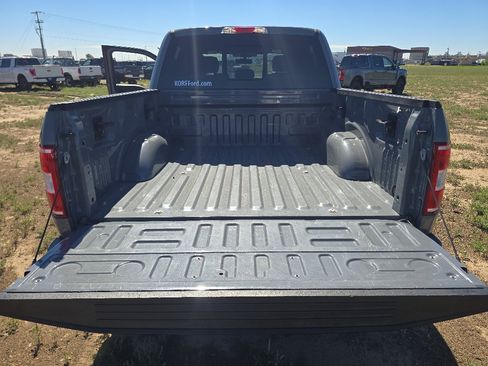 Used 2019 Ford F150 XLT w/ Equipment Group 302A Luxury AWD/4WD image 32