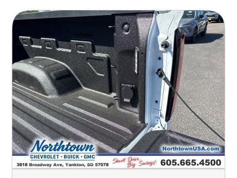 New 2026 GMC Sierra 2500 SLT w/ SLT Convenience Package image 23