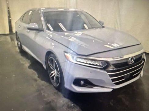Used 2022 Honda Accord Touring image 1