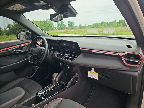 New 2026 Chevrolet TrailBlazer RS FWD image 28