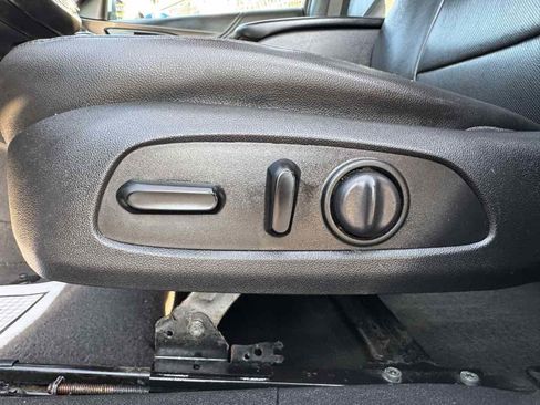 Used 2020 Chevrolet Malibu Premier FWD image 24