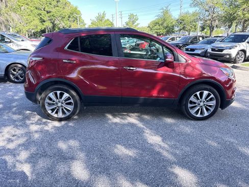 Used 2019 Buick Encore Preferred w/ Safety Package FWD image 7